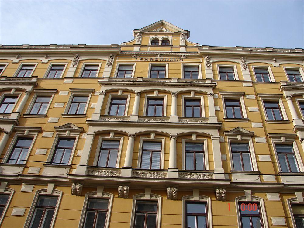 Pension Lehrerhaus Wien Ngoại thất bức ảnh