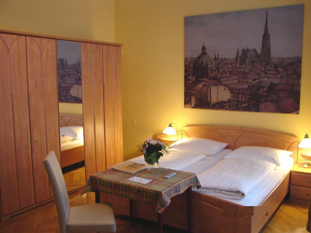 Pension Lehrerhaus Wien Ngoại thất bức ảnh