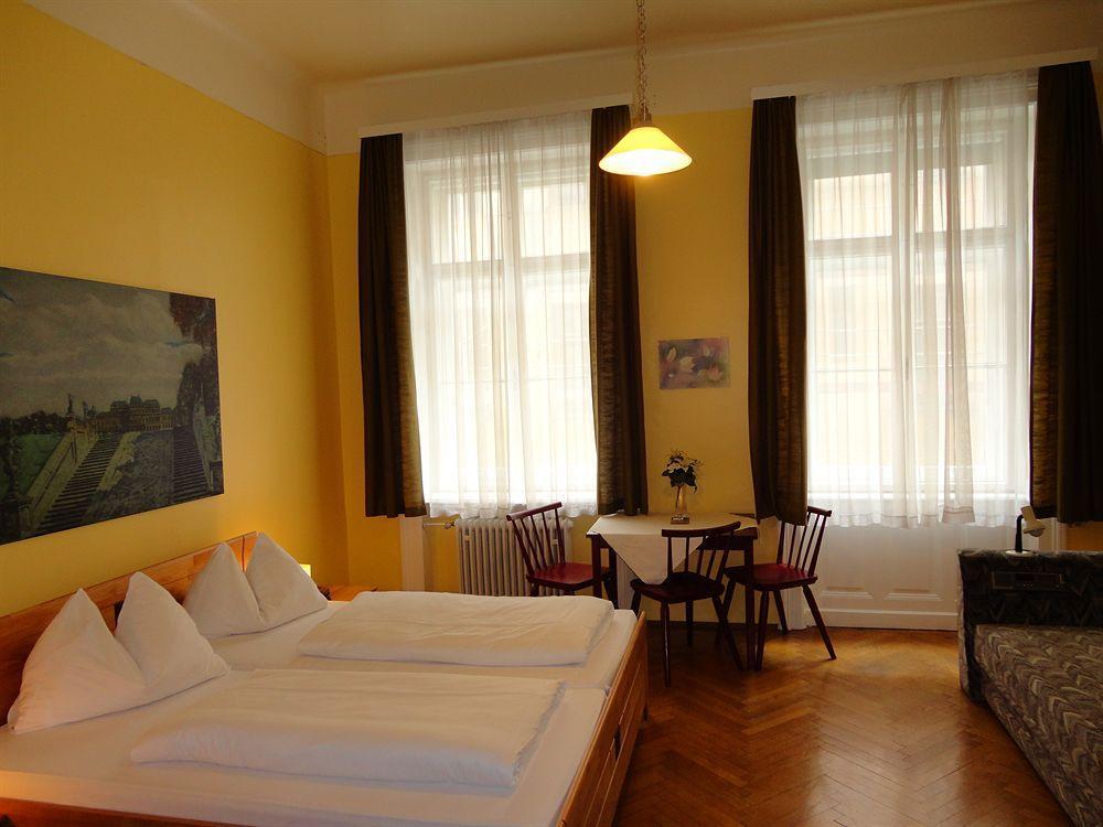Pension Lehrerhaus Wien Ngoại thất bức ảnh