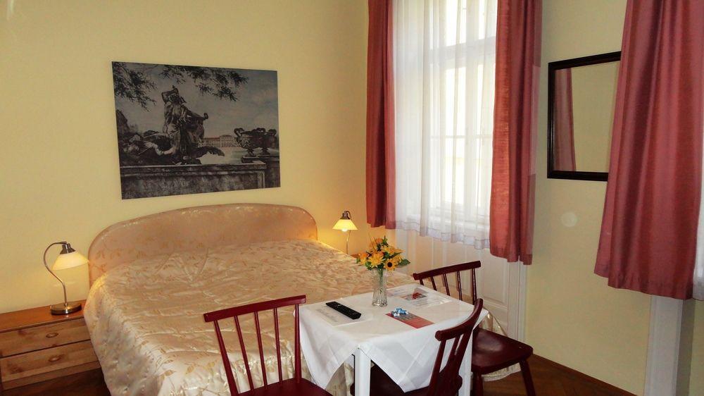 Pension Lehrerhaus Wien Ngoại thất bức ảnh
