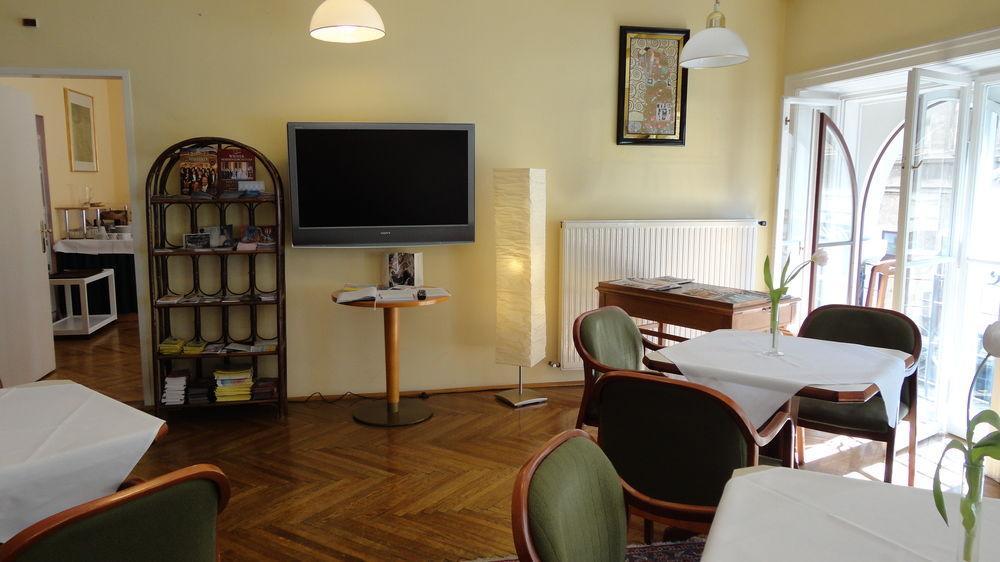Pension Lehrerhaus Wien Ngoại thất bức ảnh