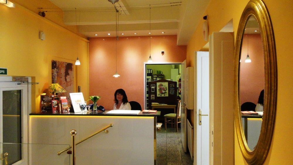 Pension Lehrerhaus Wien Ngoại thất bức ảnh