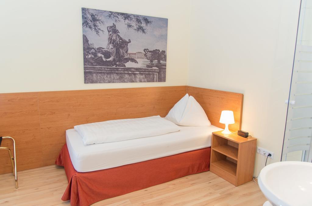 Pension Lehrerhaus Wien Ngoại thất bức ảnh