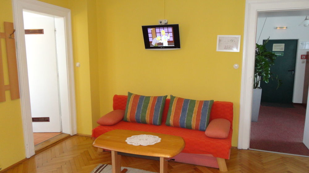 Pension Lehrerhaus Wien Ngoại thất bức ảnh