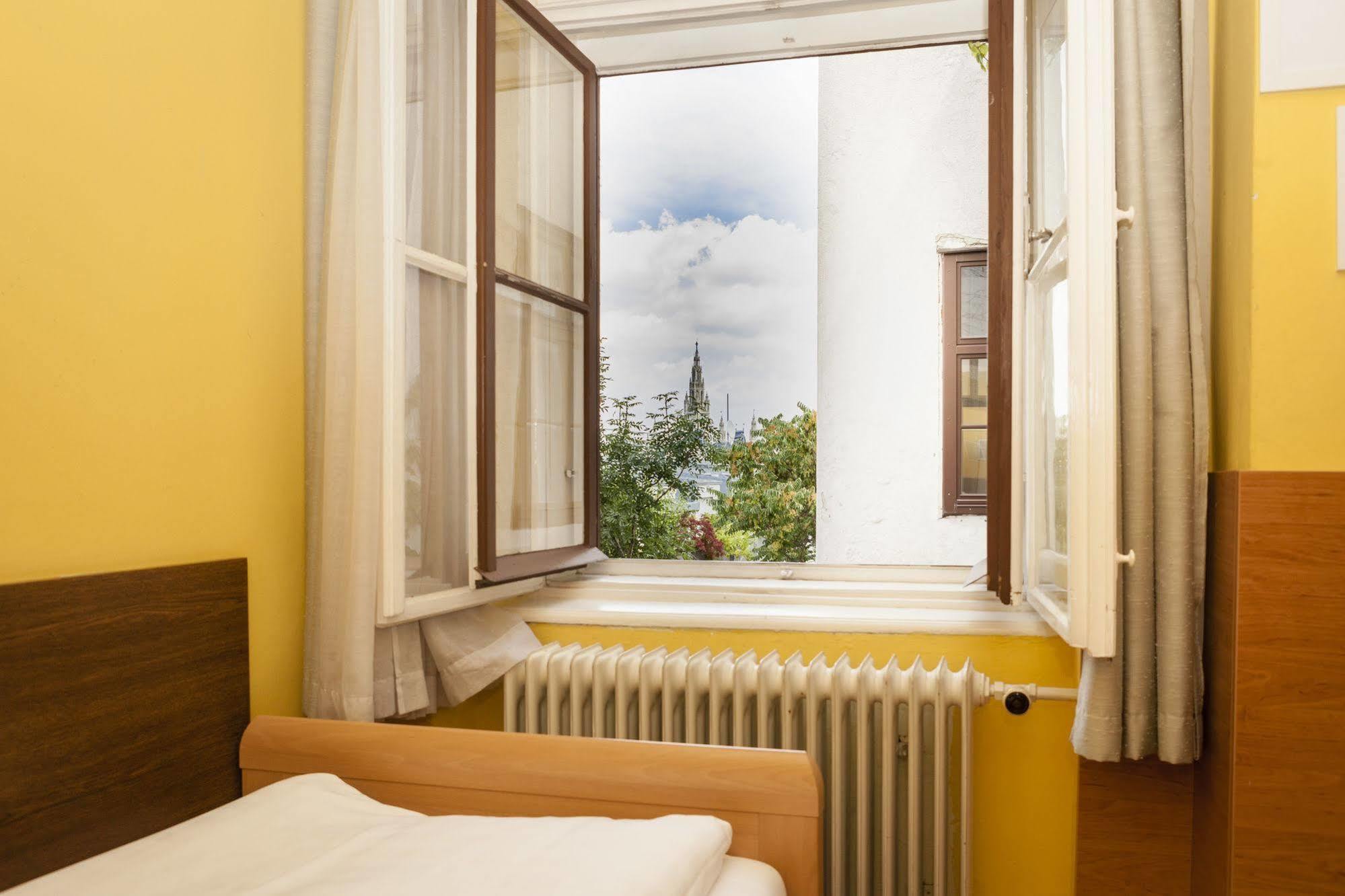Pension Lehrerhaus Wien Ngoại thất bức ảnh
